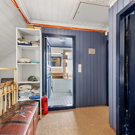 Historic With Dock Boat & Water Views Apartman